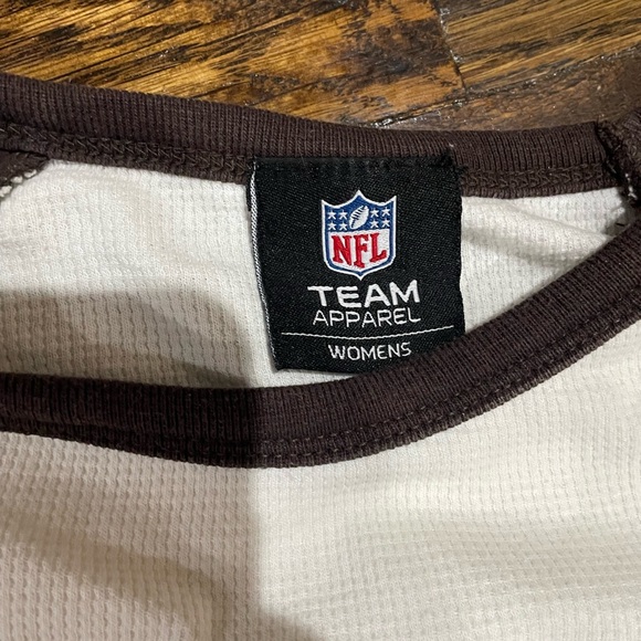 NFL Women's Broncos Long Sleeve Tee - Brown and White - Picture 2 of 3